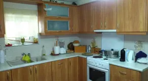 TRADITIONAL HOUSE - Image 3
