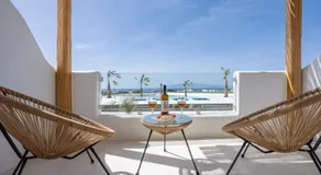 Kastraki Riviera Suites - Image 4