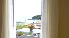 Riviera Rooms - Image 4