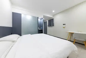 Foshan Shiguang International Apartment - Image 2