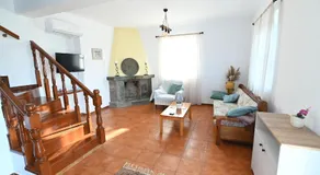 Traditional Kos villa with swimming pool, lawn yard and bbq - Image 2