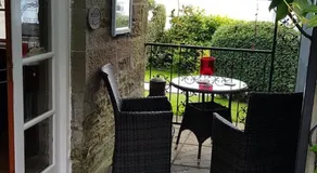 Waters Edge Cottage - Image 5