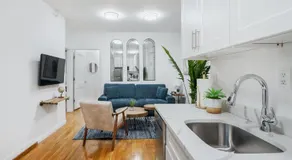 109-1 Huge 3BR Best Value Amazing NYC Apt - Image 3