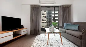 York St Apartments - Image 5