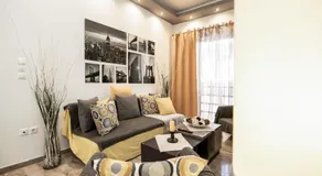 Golden Aurora - Modern Apartment in Egaleo-Athens - Image 2