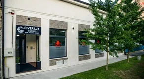 Mini Hotel RiverLux Apartments - Image 3