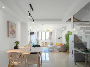 Ruili Apartment - Image 2