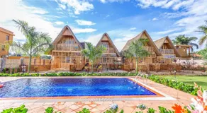 Pelican Lodge & Marina - Image 2