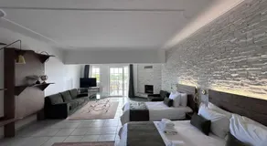 Villa Pantheon - Image 2