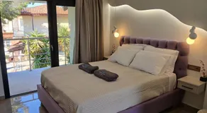 Olympian Gods apartments - Image 2