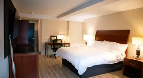 Auberge Le Chardo Inn - Image 4