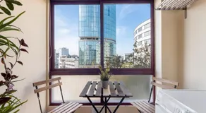 Appartement de vacances entièrement équipé avec internet haut débit | Vue ville | Parfait pour le travail à distance - Image 4