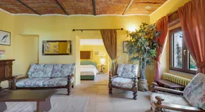 Villa Sul Lago - Image 2