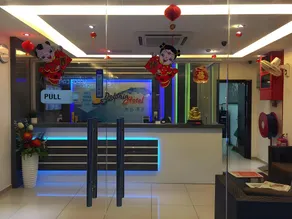 Dolphin Hotel - Image 4