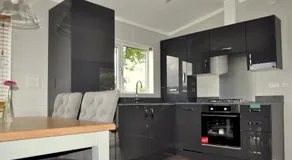 Riverside Holiday Park - Image 3