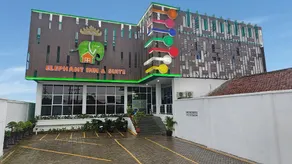 Elephant Inn and Suite by Sajiwa - Image 3