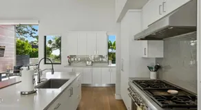 Luxury Stay with Pool, Spa, Fire Pit, Outdoor Lounge & Stunning Ocean Views, Encinitas Retreat - Image 5