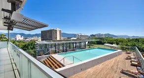 Belle Escapes 703 Harbour Lights Cairns Apartment with water views - Image 3