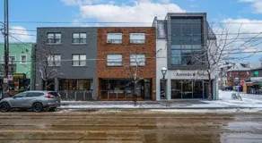 Casa Hotels College Prime Suite Near Trinity Bellwoods & Little Italy - Image 4