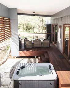 Tuckers Lane Boutique Accommodation - Image 3