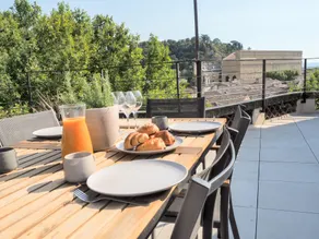 Le Rooftop - Vue incroyable sur le Théatre Antique - Image 3