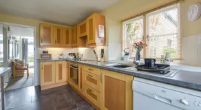 Regatta Cottage - Image 3
