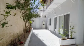 Old town luxury apartment - Image 3