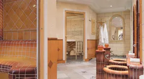 Double room, shower, toilet - Image 2