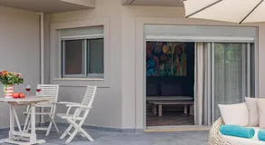 Boutique Saline Apartments - Green - Image 5