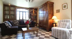Maison de charme avec grand parc pour des vacances en famille au cœur de l'Auvergne - Image 2
