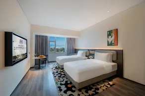 Seaview Gleetour Hotel Shenzhen Eastwing building - Image 2