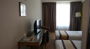 Tang Dynasty Lodge Tuaran - Image 2