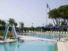 Fantinello Hotel - Image 2