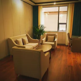 Zhongfang Mingzhu Hotel - Image 4