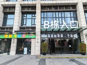 Domi Hotel Apartment - Image 3