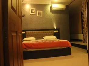 Redbell Residency - Image 5