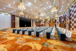 Crown Hotel - Image 2