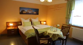 Chau-Asiatisches-Restaurant und Pension - Image 2