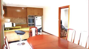 Charming 3-BR Holiday Home Near Werribee Park - Image 5