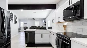 Affordable Modern Home Near Airport! Private AZ - Image 3