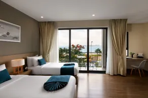 Quyen Linh Villa Rerort Ha Long - Image 2