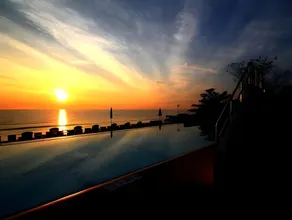 Khanom Golden Beach Hotel - Image 3