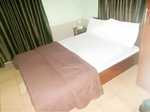 Banilux Guest House - Image 5