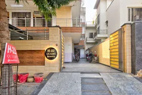 Hotel Quadis 51 - Image 2