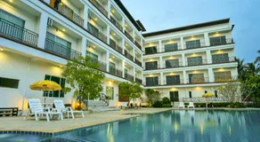 Southgate Residence Hotel - SHA Certified - Image 3