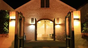 Rose & Crown Hotel - Image 4