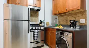 1567-1A New 2br PRIME upper East APT W&D - Image 5