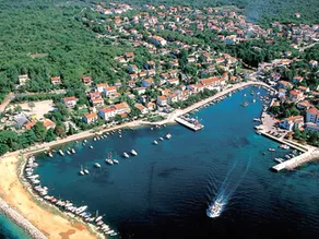 Apartment in Sveti Vid near the Adriatic - Image 1