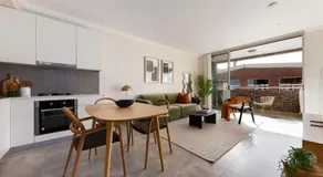 Kahlo Alexandria - Stylish 2 bdrm Walk to Train - Image 5
