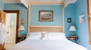 Alicion Bed & Breakfast - Image 2